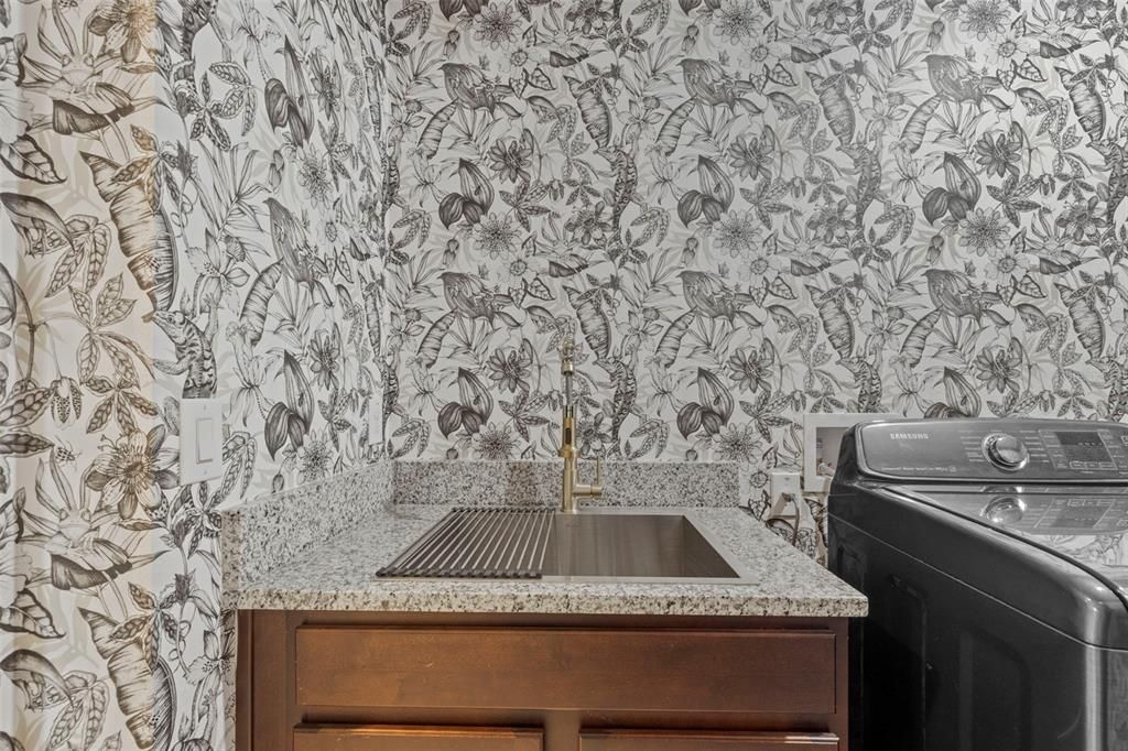 Interior, Washer