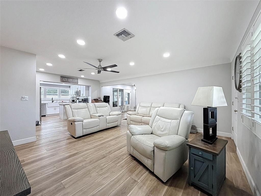 Interior, Kitchen, Living room, Recessed Lighting, Wood Texture Flooring