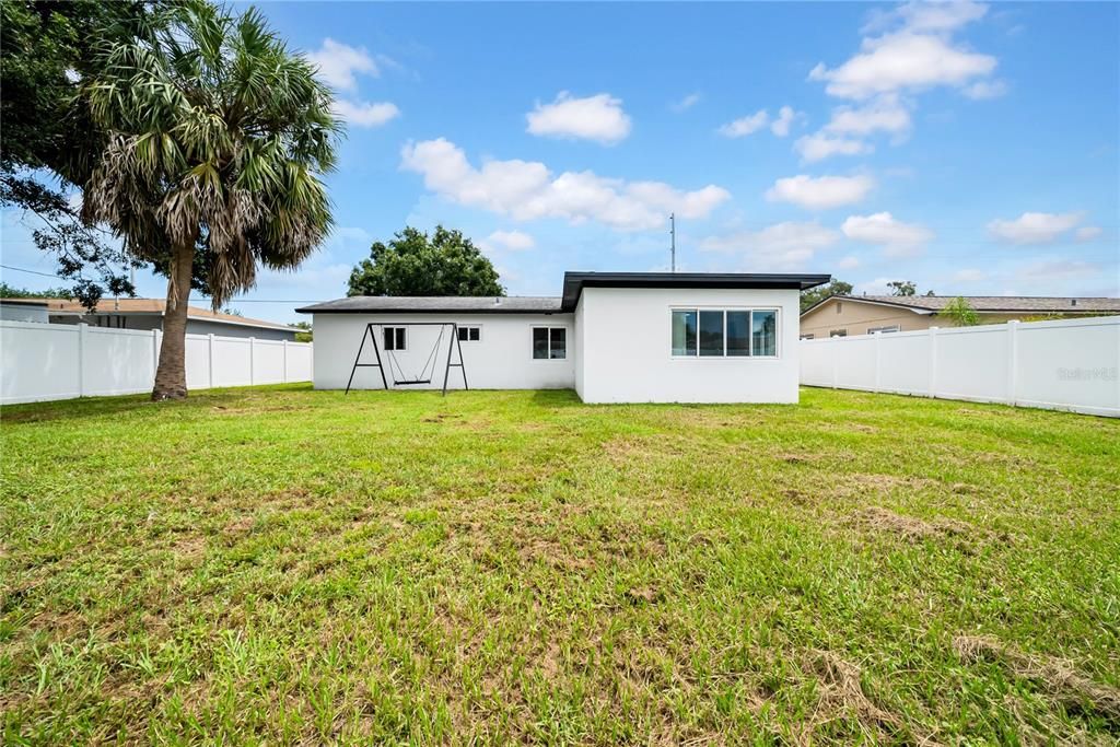 Backyard, Exterior
