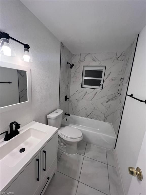 Bathroom, Interior, Marble Walls