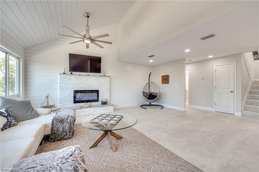 Fireplace, Interior, Living room, Recessed Lighting