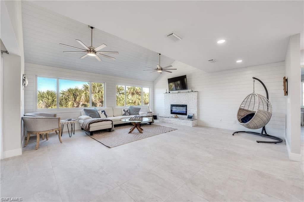 Fireplace, Interior, Living room, Recessed Lighting