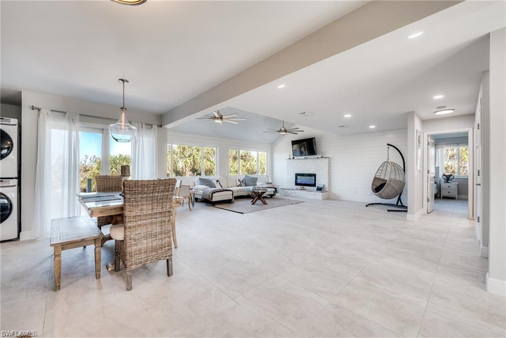Dining room, Fireplace, Interior, Living room, Pendant Lights, Recessed Lighting