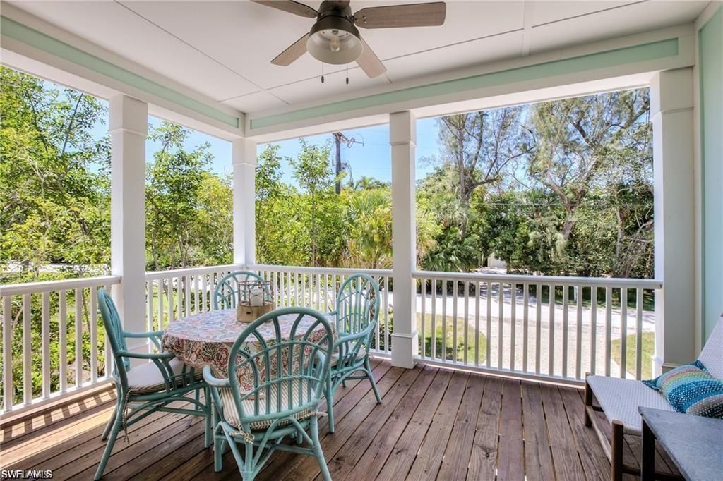 Interior, Sun Room, Wood Texture Flooring