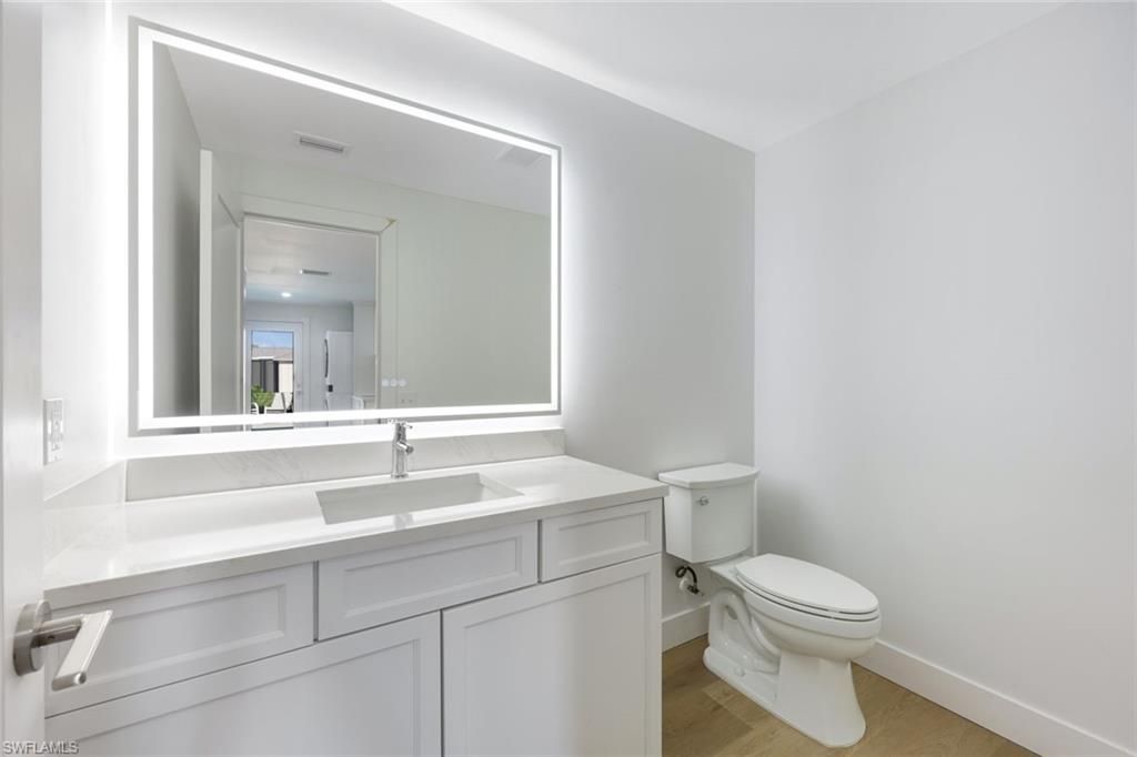 Bathroom, Interior, Recessed Lighting, Wood Texture Flooring