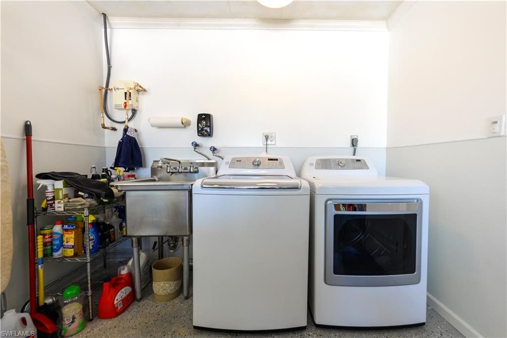 Interior, Washer