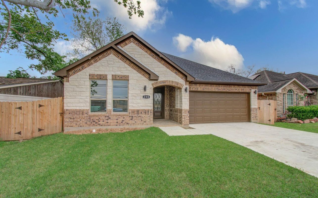 Attached, Backyard, Exterior, Facade, Brick Traditional