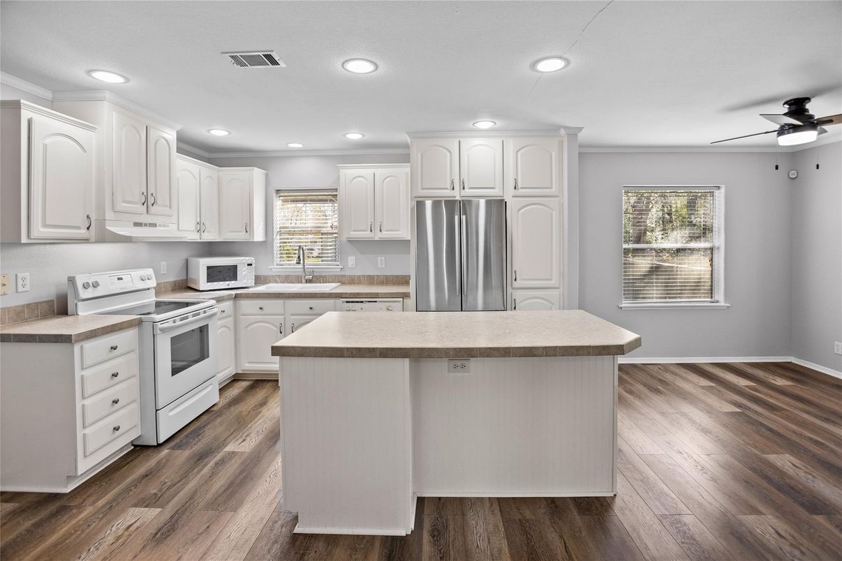 Interior, Kitchen, Recessed Lighting, Wood Texture Flooring