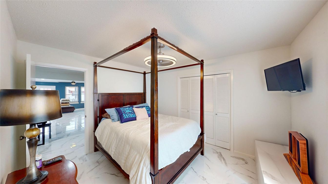 Bedroom, Interior, Marble, Pendant Lights