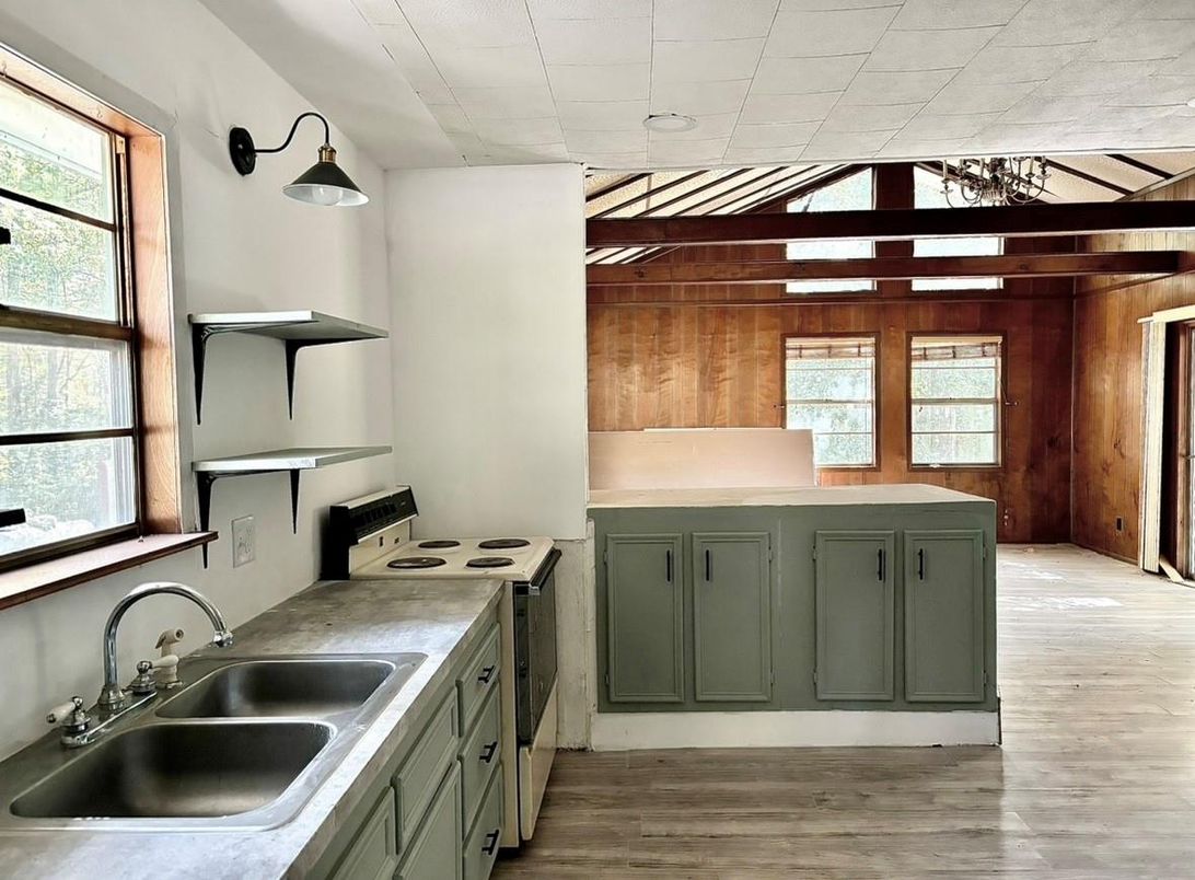 Interior, Kitchen, Wood Texture Flooring, Wooden Walls
