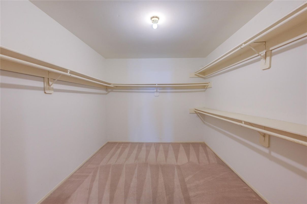 Interior, Walk-in Closets