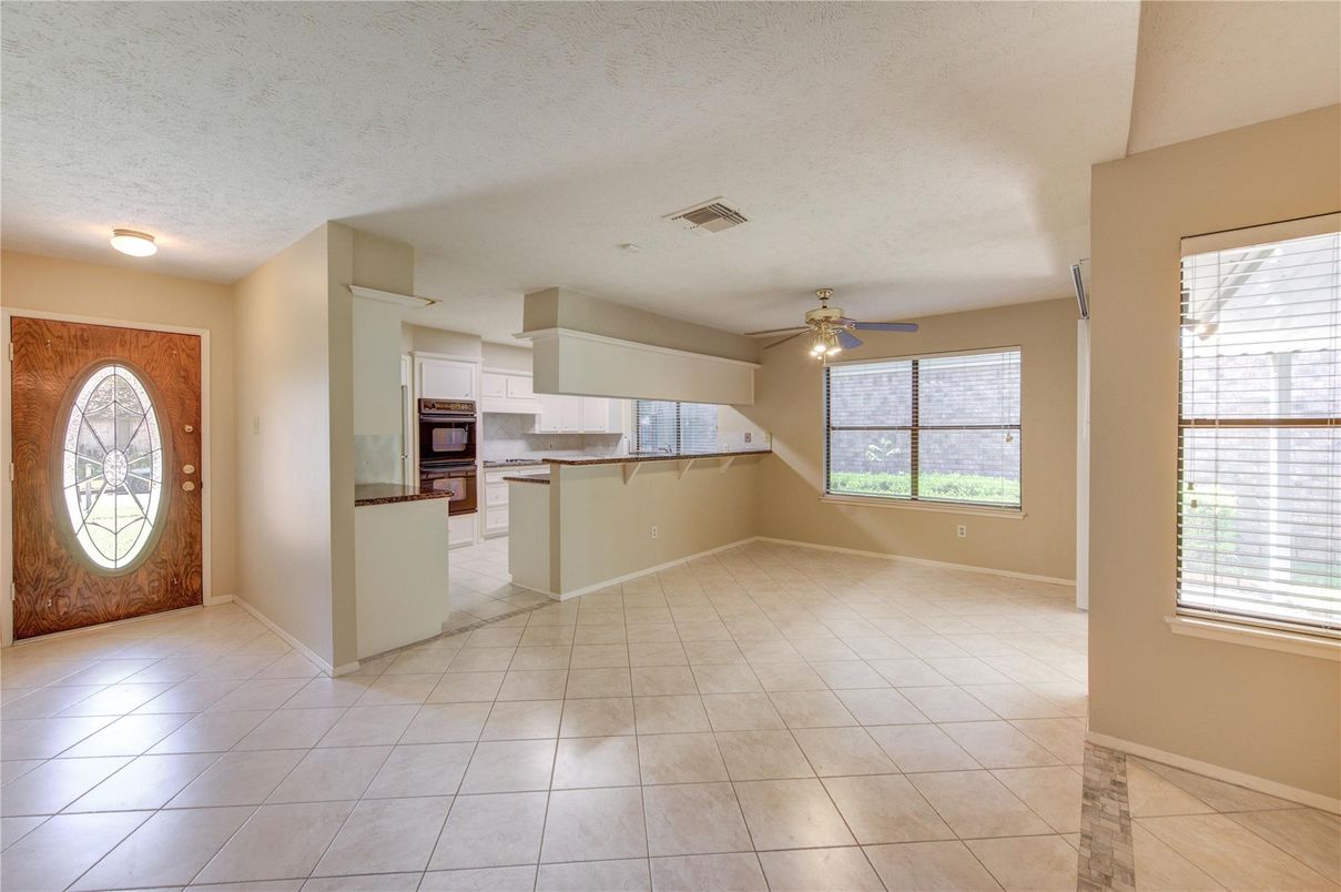 Empty room, Interior, Kitchen