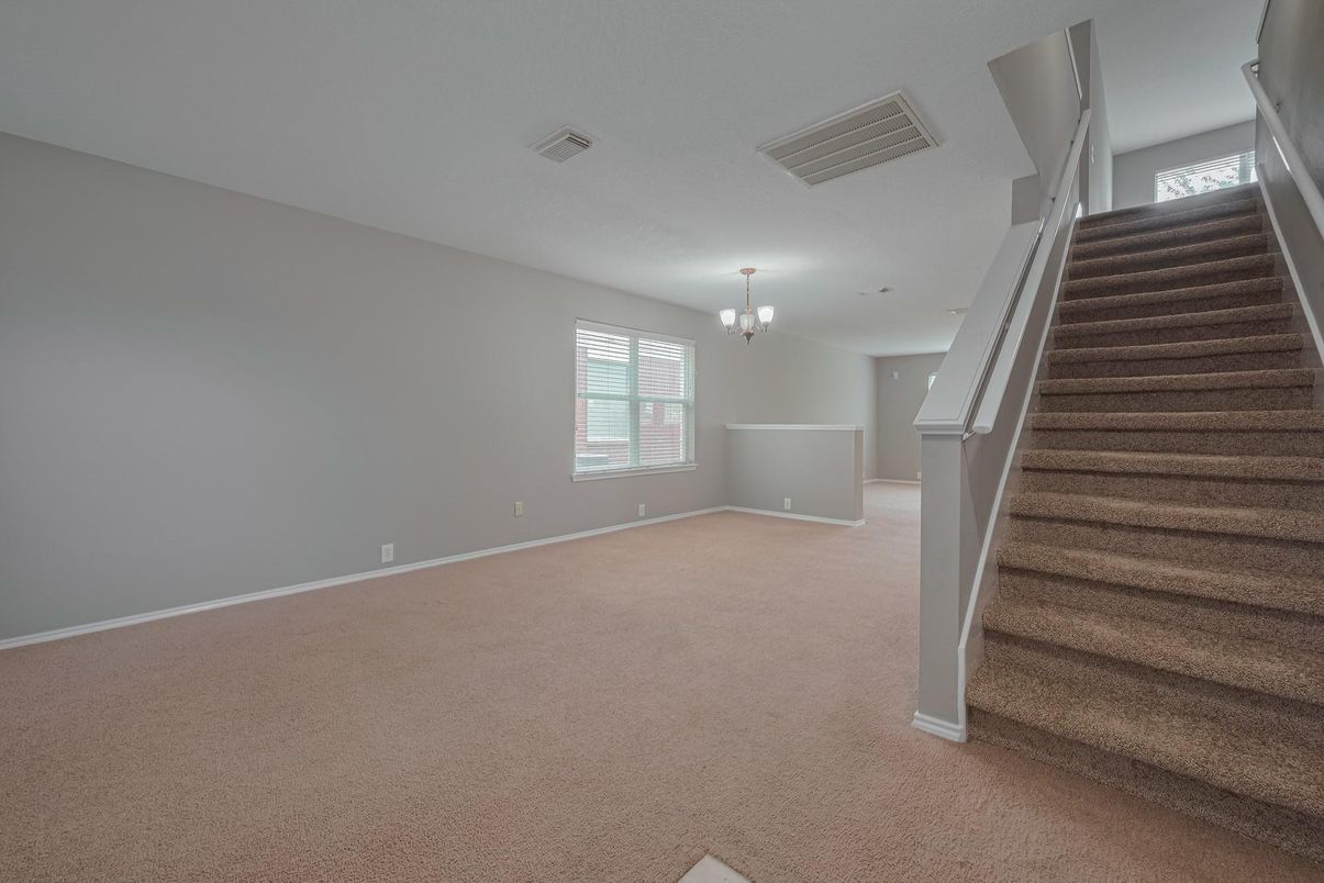 Chandelier, Empty room, Interior, Recessed Lighting