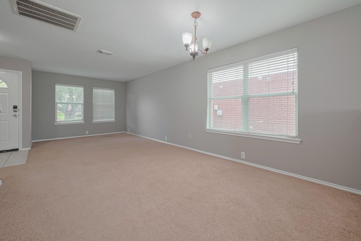 Chandelier, Empty room, Interior