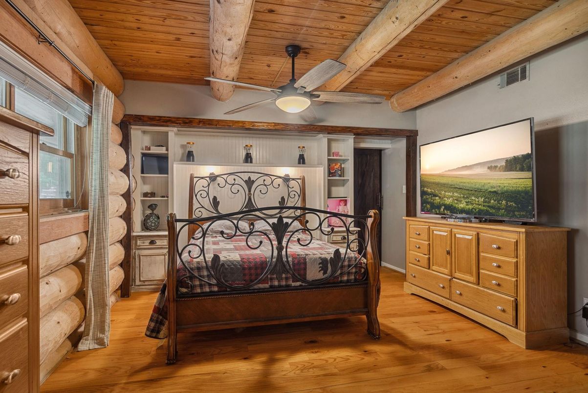 Bedroom, Interior, Wooden Beams, Wooden Ceilings, Wood Texture Flooring