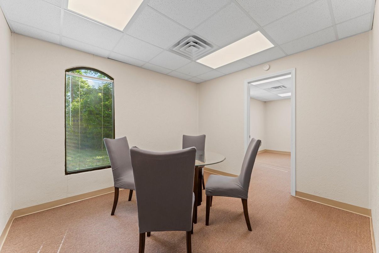 Dining room, Interior