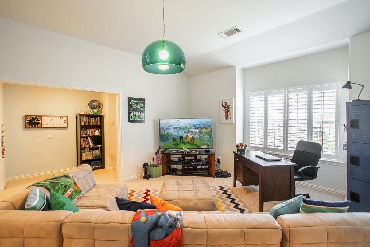 Interior, Living room, Pendant Lights