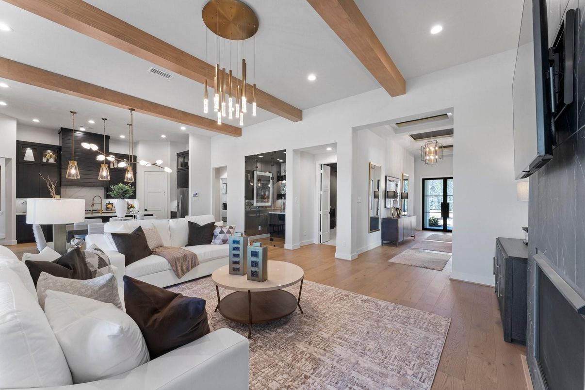 Interior, Living room, Pendant Lights, Recessed Lighting, Wooden Beams, Wood Texture Flooring