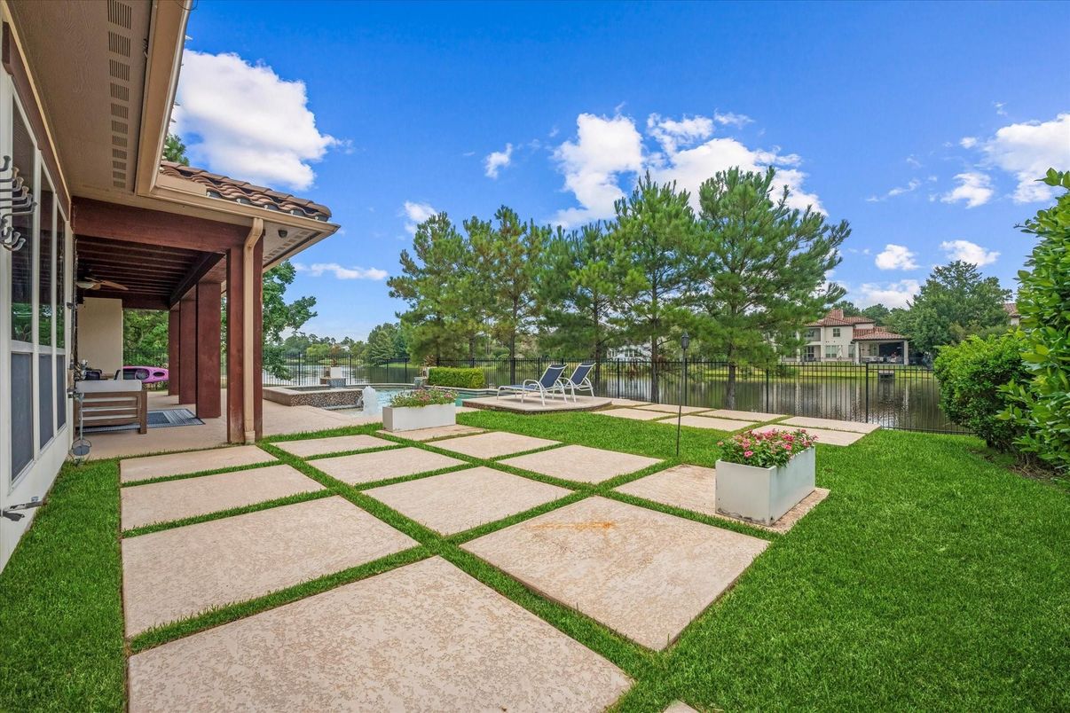 Backyard, Exterior, Water