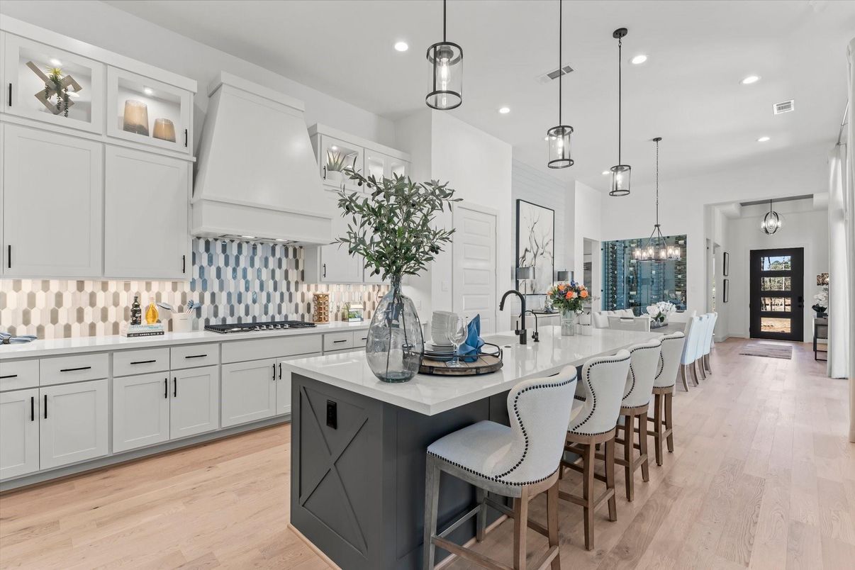 Interior, Kitchen, Pendant Lights, Recessed Lighting, Wood Texture Flooring