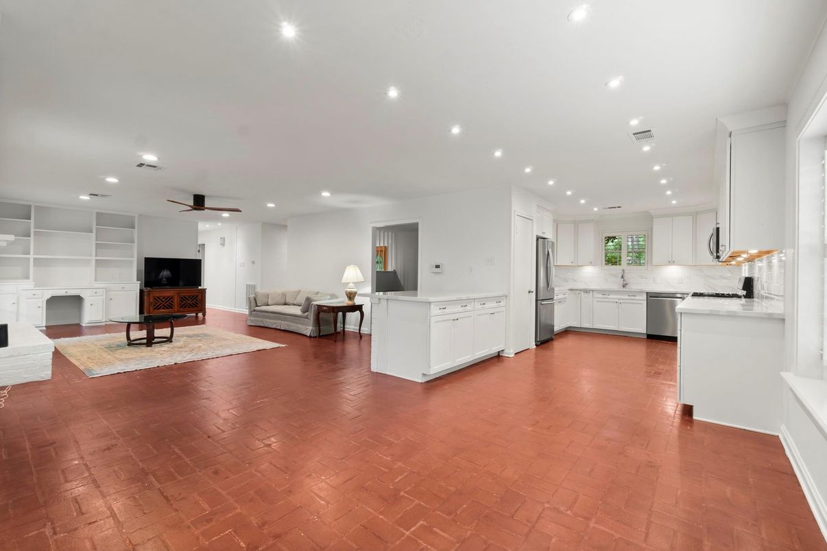 Interior, Kitchen, Living room, Recessed Lighting, Stainless Steel Appliances, Wood Texture Flooring