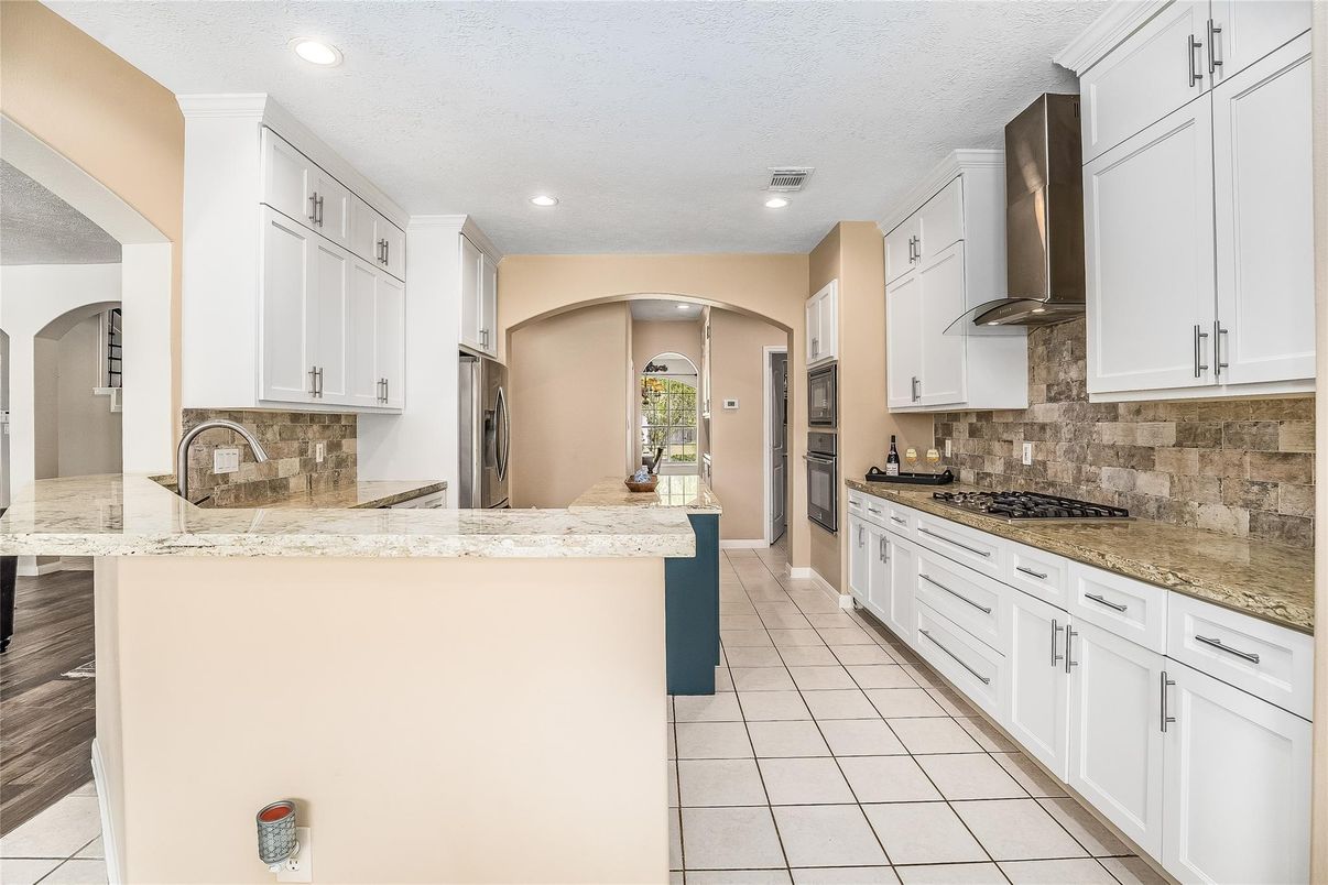 Interior, Kitchen, Recessed Lighting