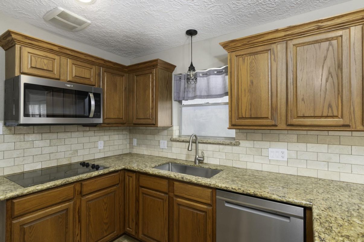 Interior, Kitchen, Pendant Lights