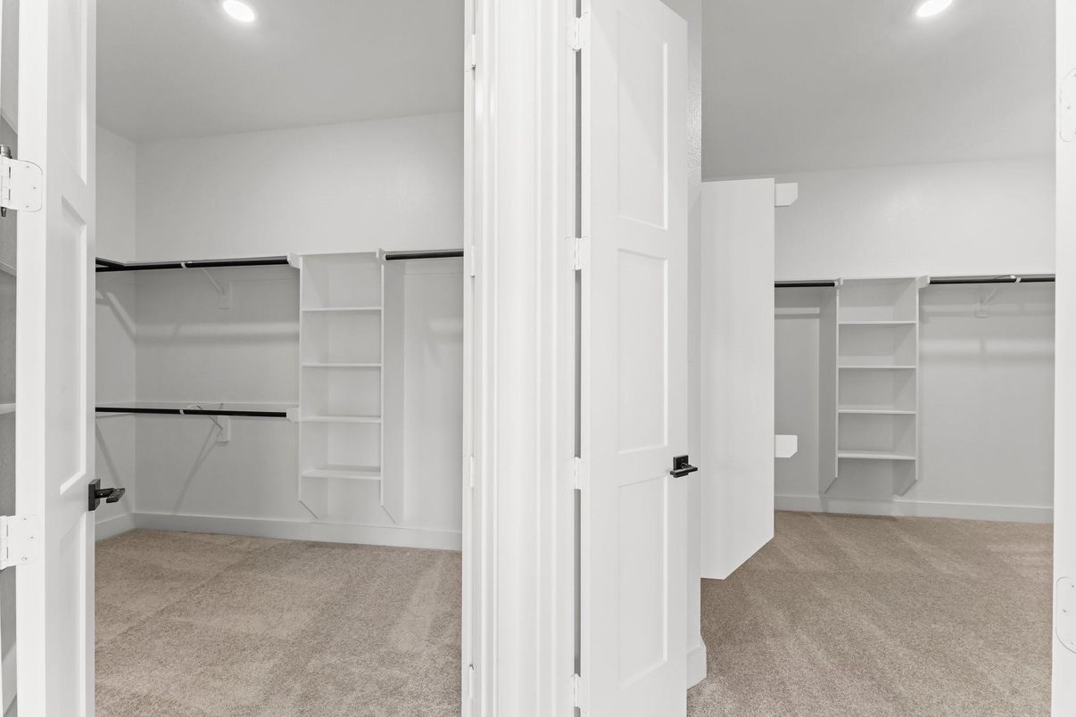 Interior, Recessed Lighting, Walk-in Closets