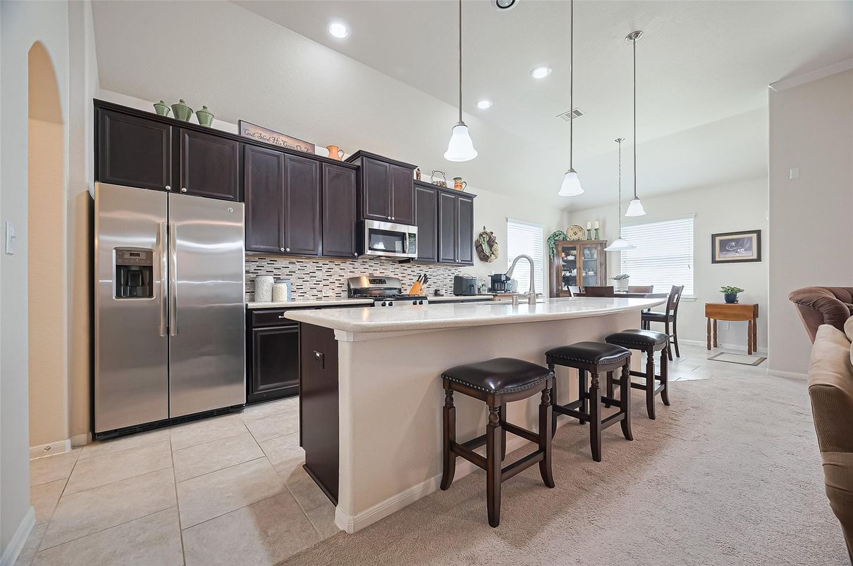 Interior, Kitchen, Pendant Lights, Recessed Lighting, Stainless Steel Appliances