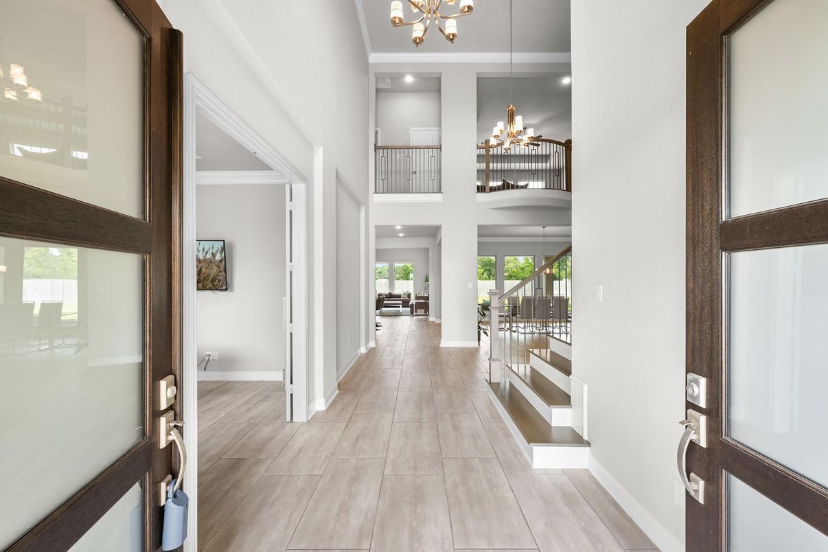 Chandelier, Interior, Recessed Lighting