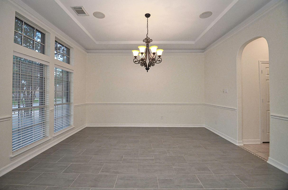 Chandelier, Empty room, Interior