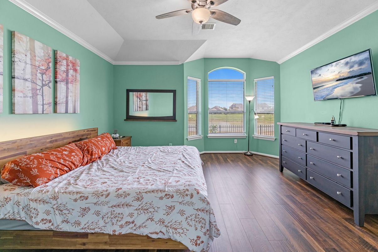 Bedroom, Interior, Wood Texture Flooring