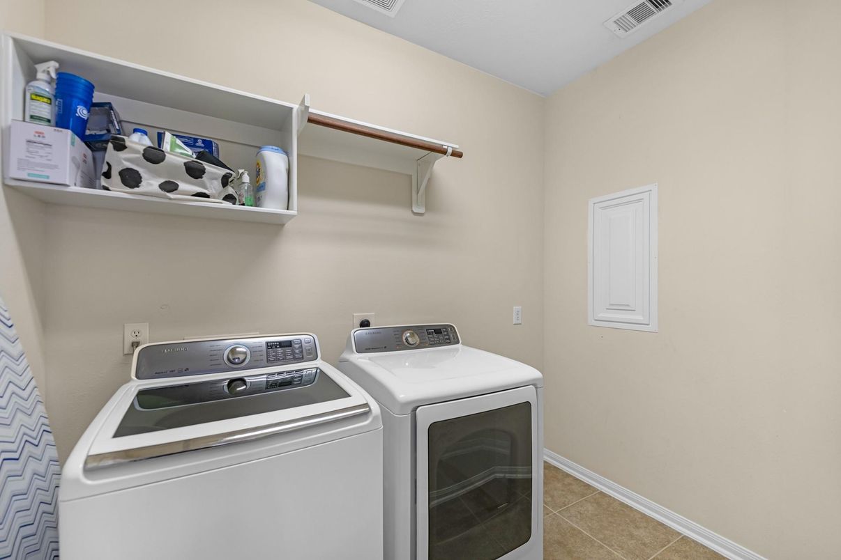 Interior, Washer