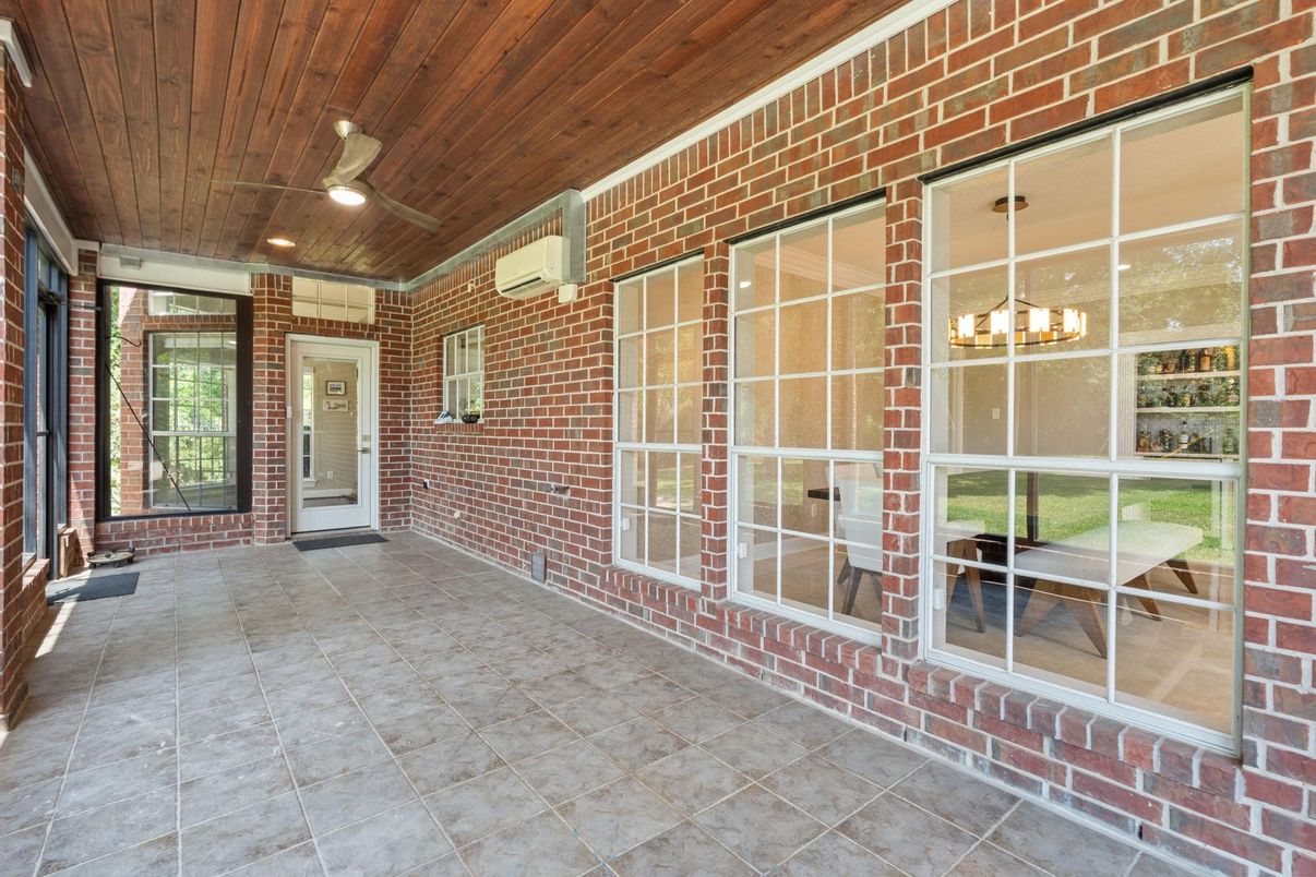 Empty room, Interior, Stone Walls, Wooden Ceilings