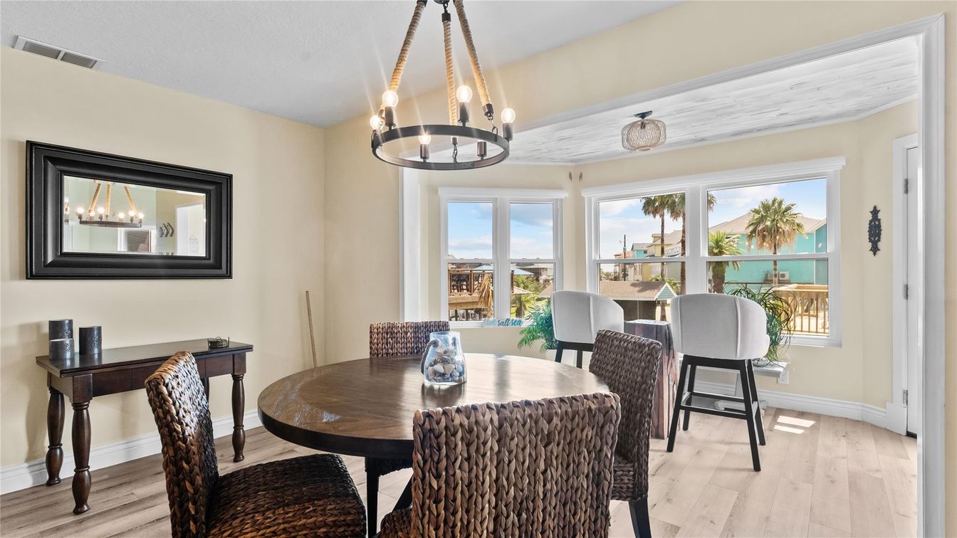 Chandelier, Dining room, Interior, Pendant Lights, Wood Texture Flooring