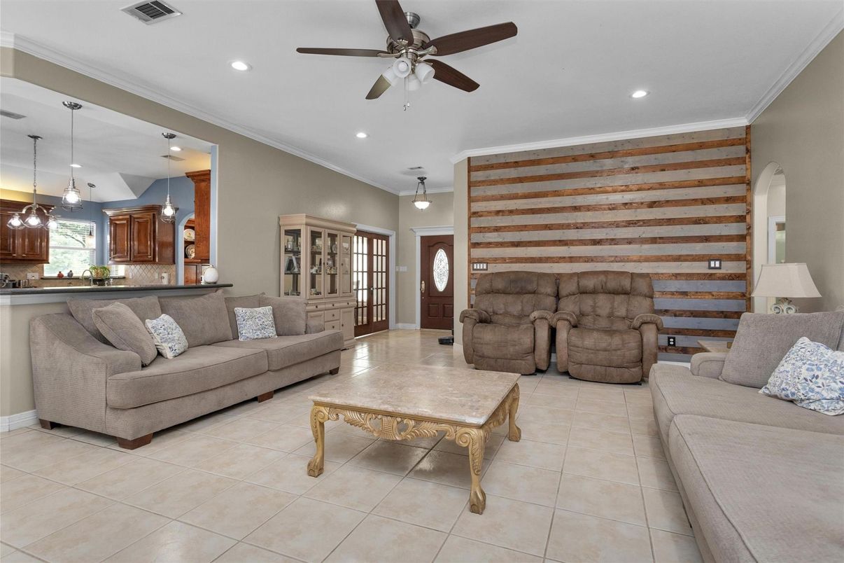 Interior, Kitchen, Living room, Pendant Lights, Recessed Lighting