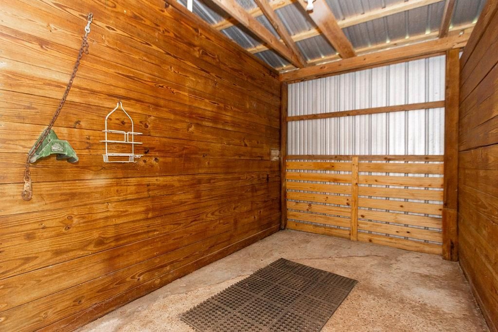 Empty room, Interior, Wooden Walls