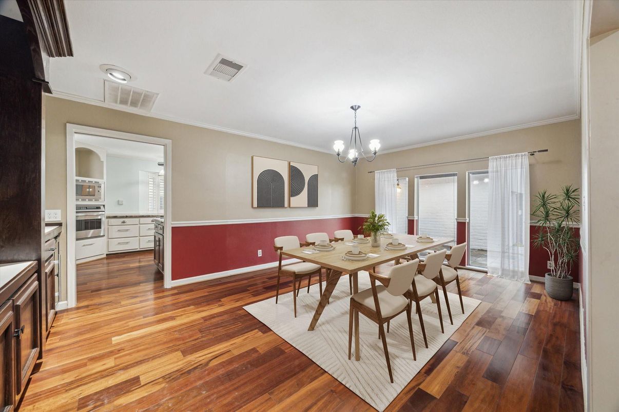 Chandelier, Dining room, Interior, Wood Texture Flooring