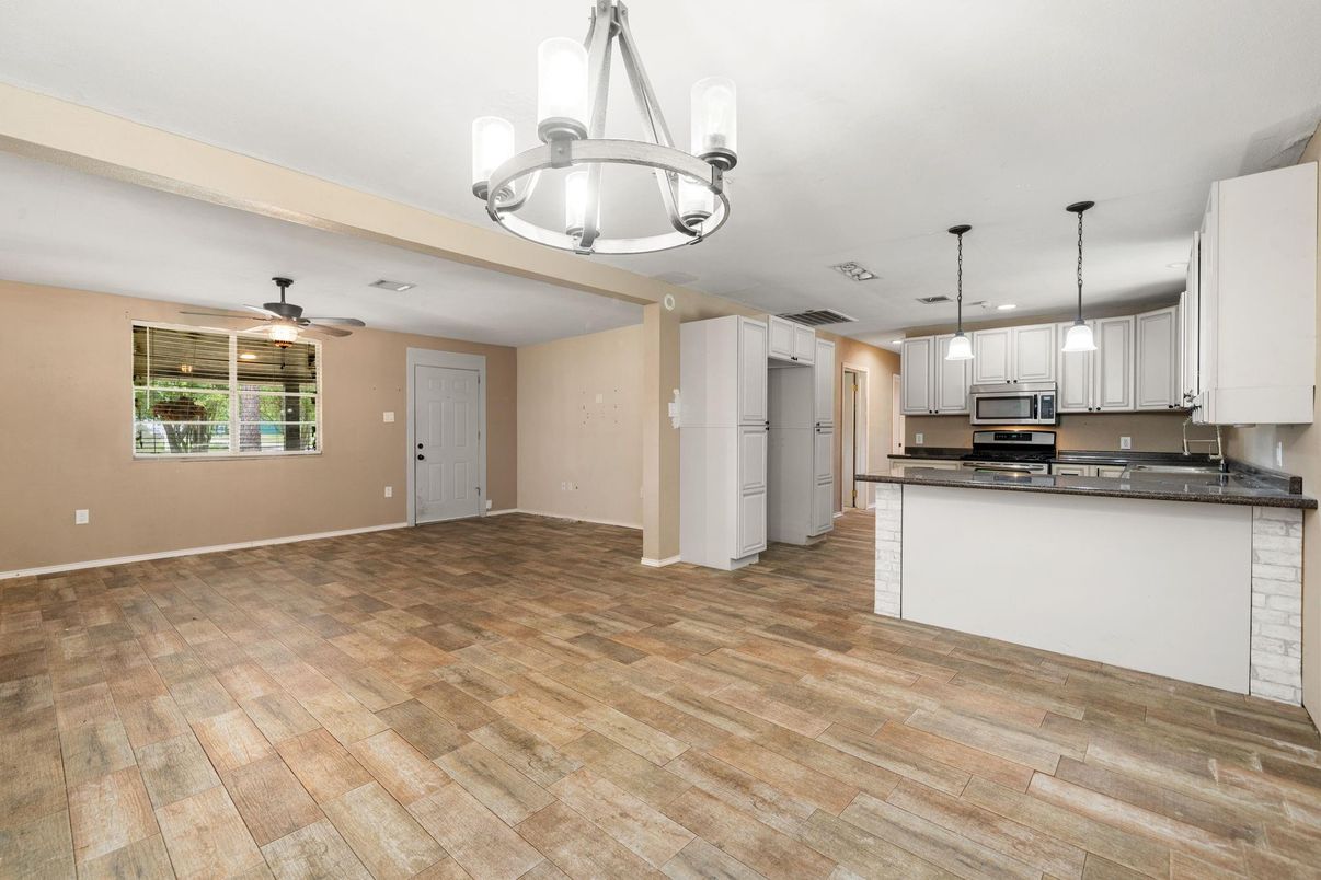 Empty room, Interior, Kitchen, Pendant Lights, Recessed Lighting, Wood Texture Flooring