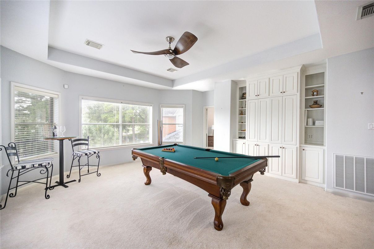 Billiard Table, Game Room, Interior