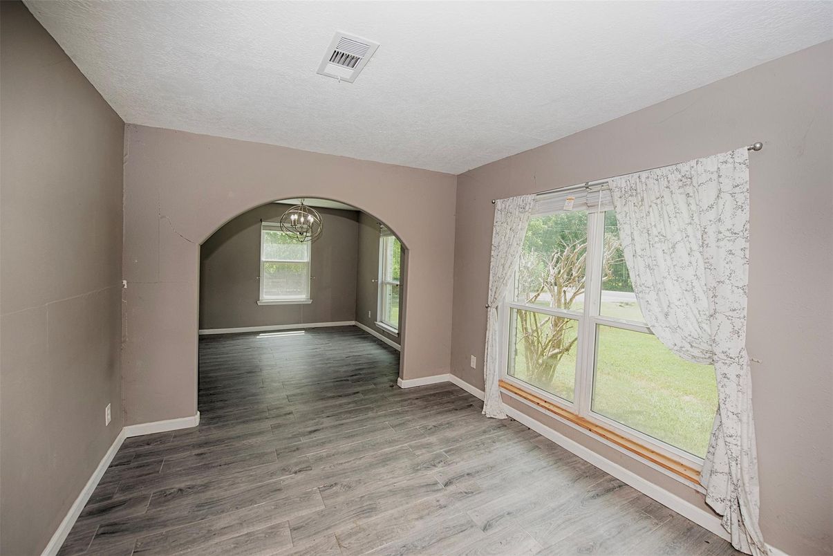 Chandelier, Empty room, Interior, Wood Texture Flooring