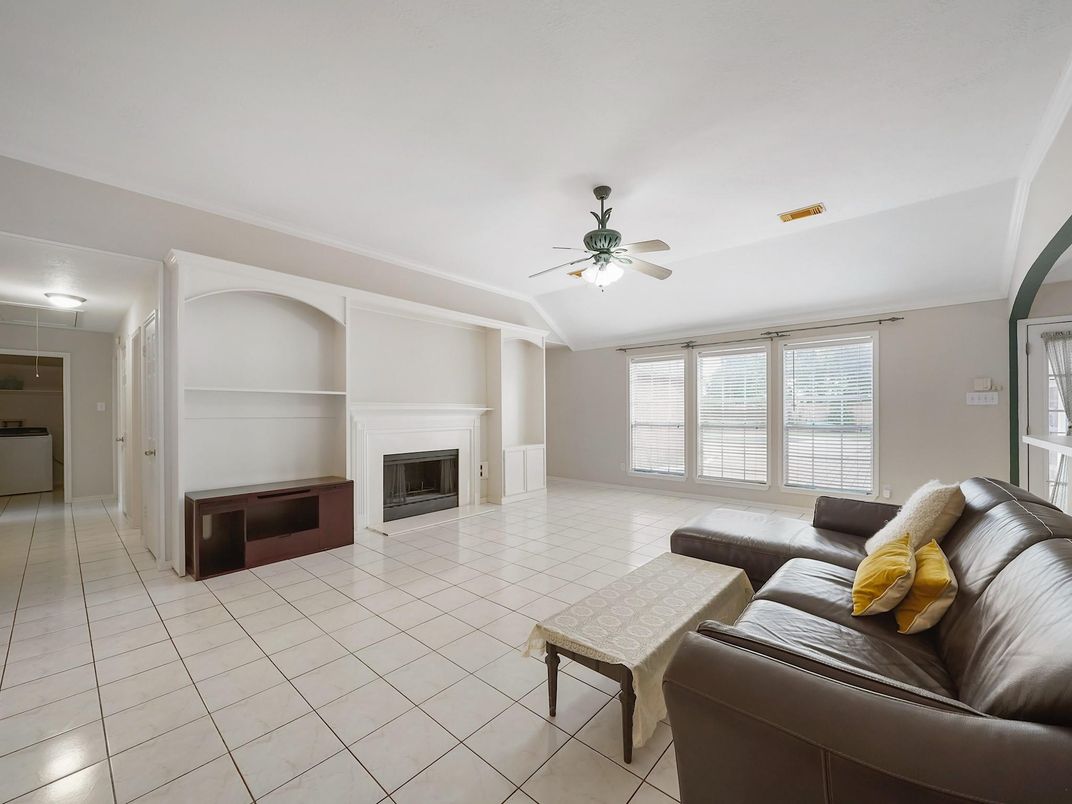 Fireplace, Interior, Living room