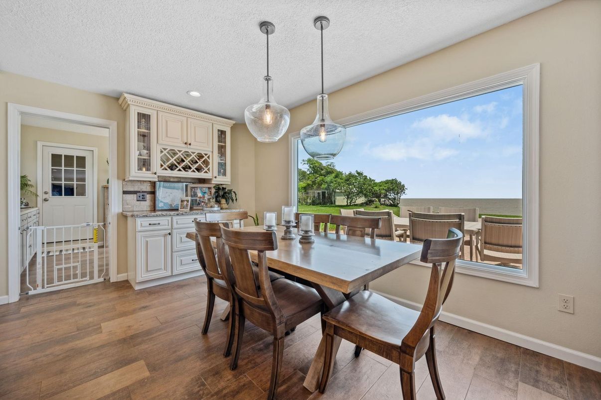 Dining room, Interior, Pendant Lights, Recessed Lighting, Wood Texture Flooring