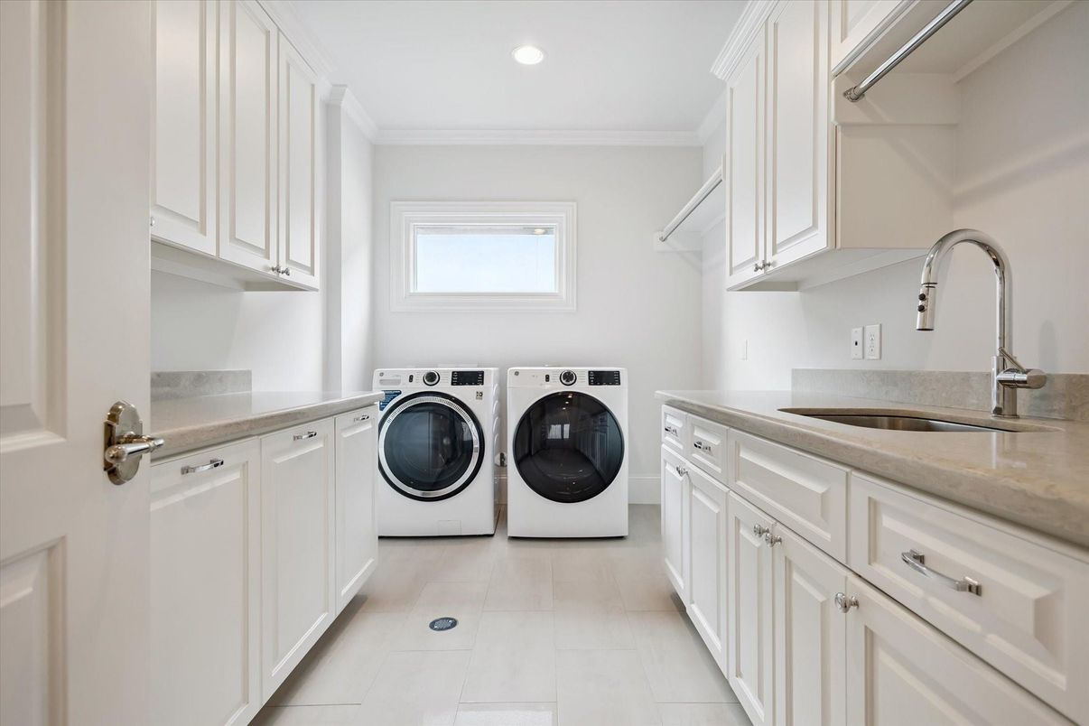 Interior, Recessed Lighting, Washer