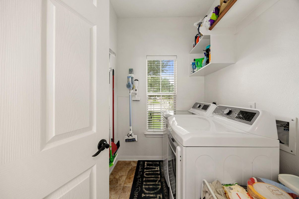 Interior, Washer