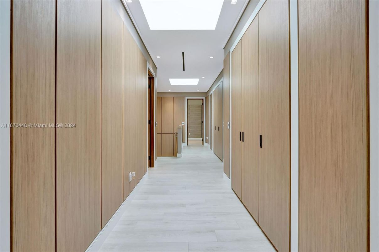 Interior, Marble, Recessed Lighting