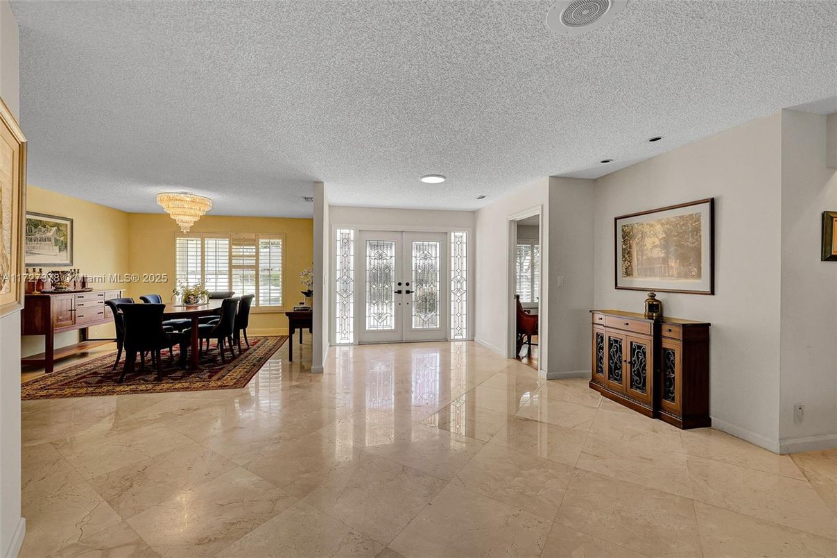 Chandelier, Dining room, Interior, Recessed Lighting