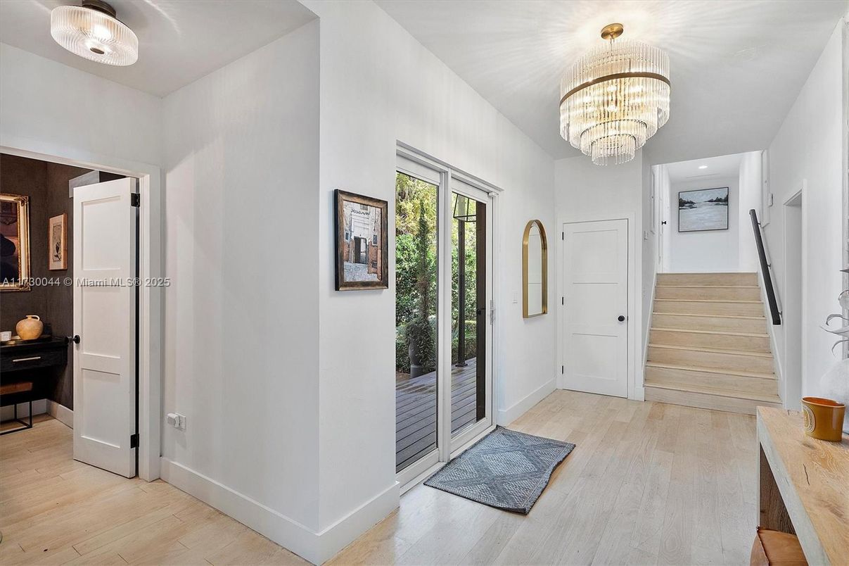 Chandelier, Interior, Wood Texture Flooring