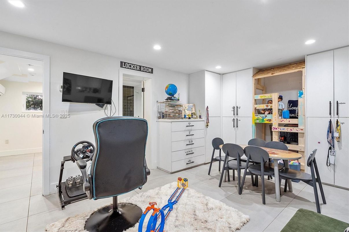 Home Office, Interior, Recessed Lighting
