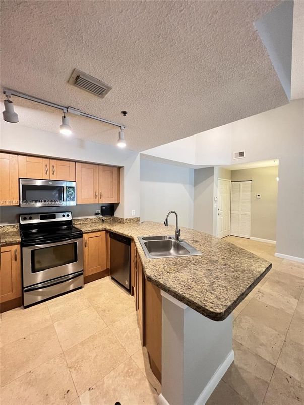 Interior, Kitchen, Stainless Steel Appliances